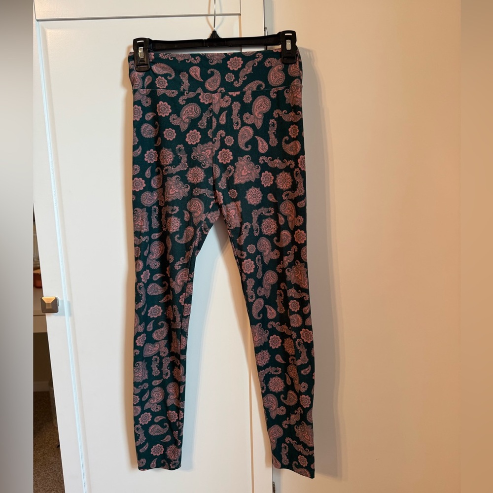 Luloroe Women's Paisley Print Leggings - Dark Green and Pink